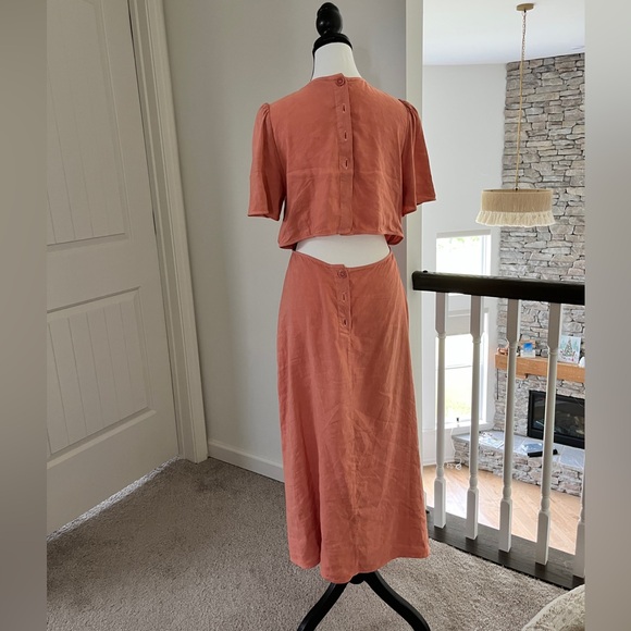 Zara Back Open Midi Dress - Picture 2 of 8